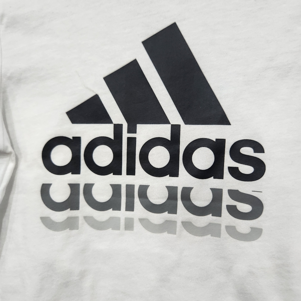 🆕️ Adidas Short Set - Picture 7 of 8